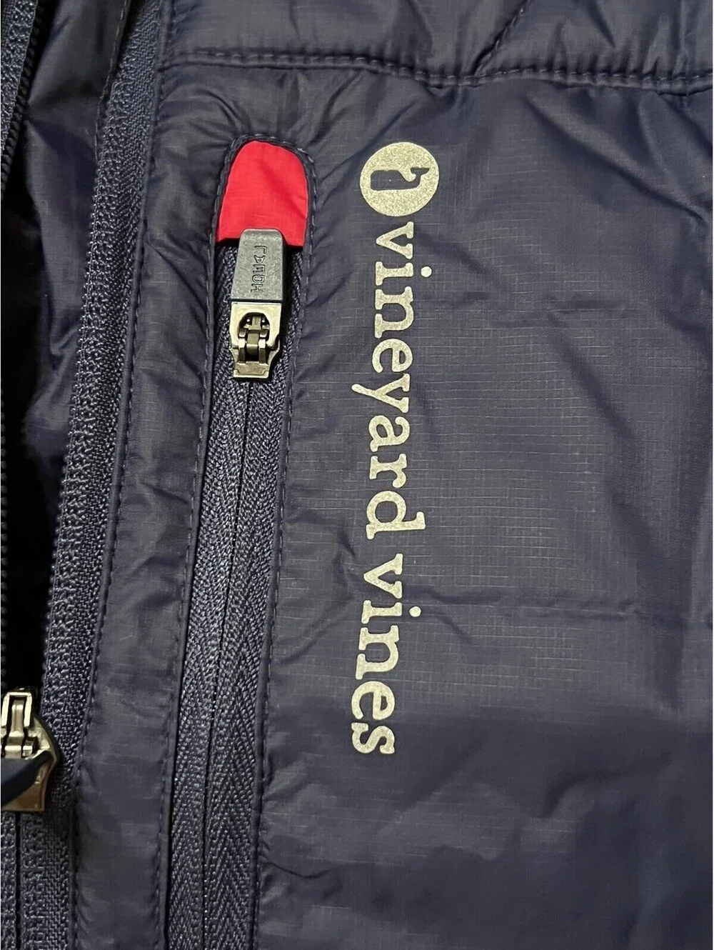 Vineyard Vines Grid Fleece Mountain Weekend Insulated Vest Red/Navy Kids Size XL
